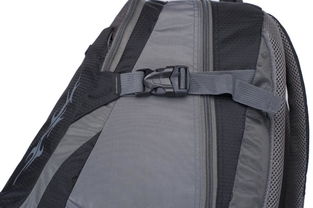 魏胖子正品专柜新款大容量超轻户外双肩背包3813 休闲与实用的完美结合